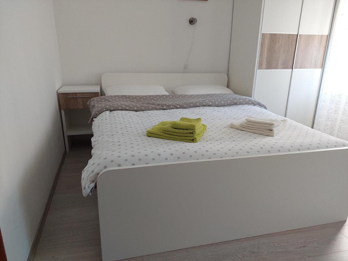 Rooms Mario เซรส ภายนอก รูปภาพ