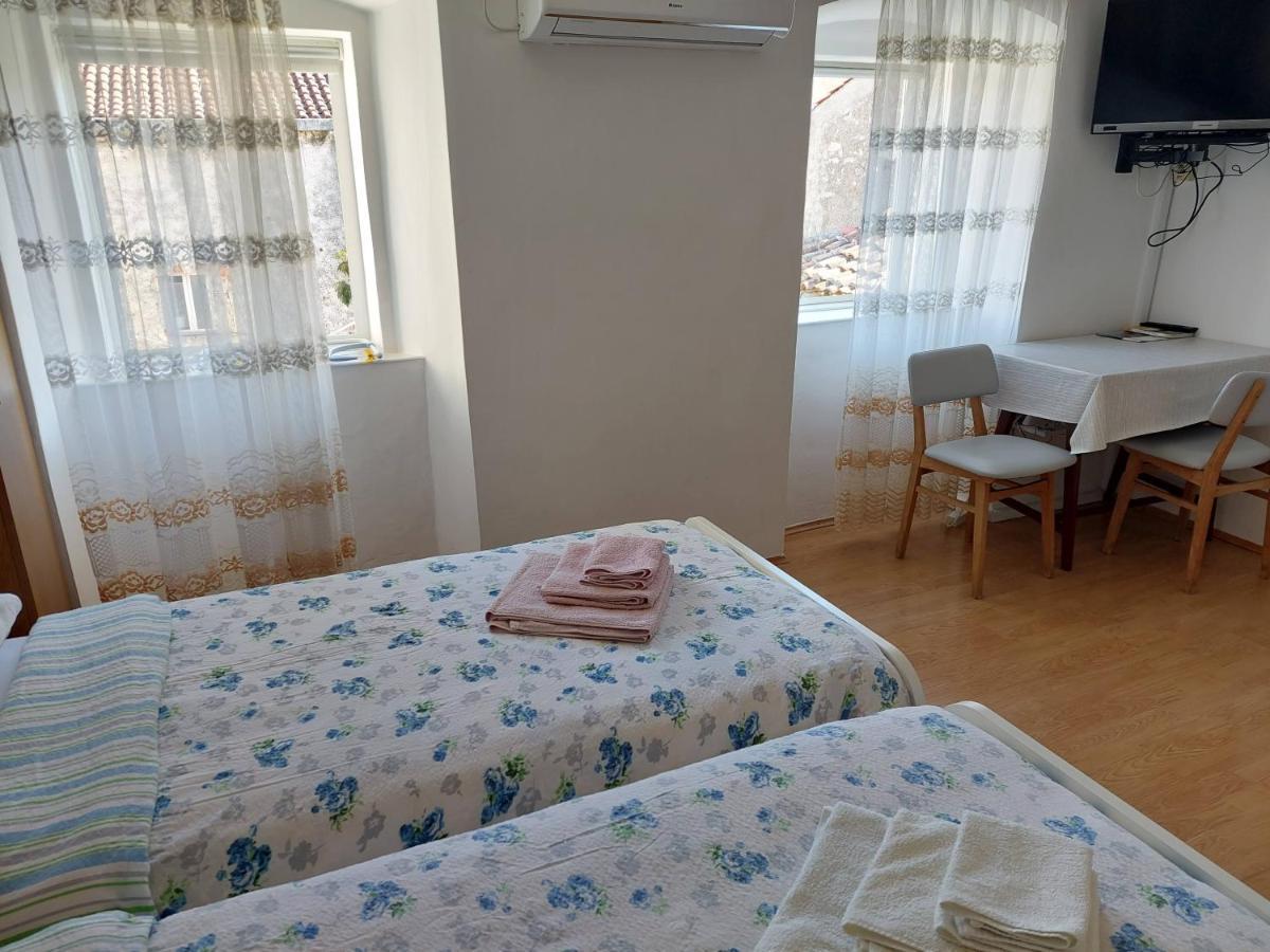 Rooms Mario เซรส ภายนอก รูปภาพ